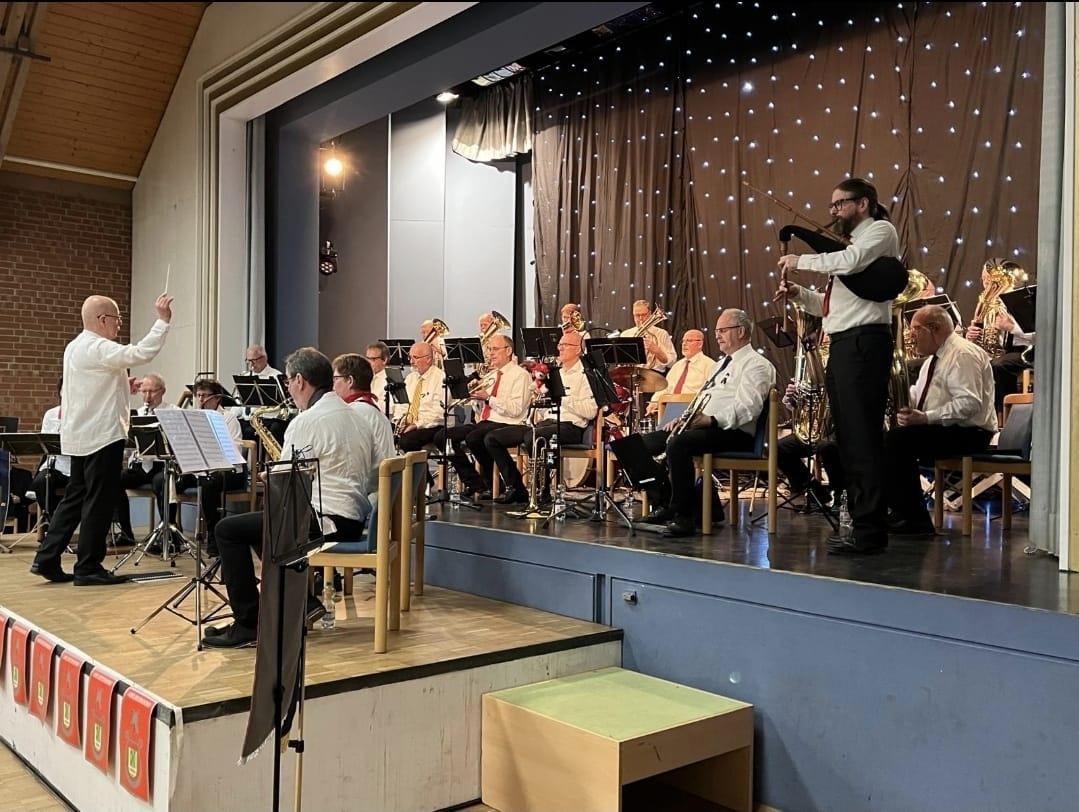 Frühjahrskonzert der Musikzüge der Ortsfeuerwehr Adelheidsdorf und der Freiwilligen Feuerwehr Ramlingen-Ehlershausen